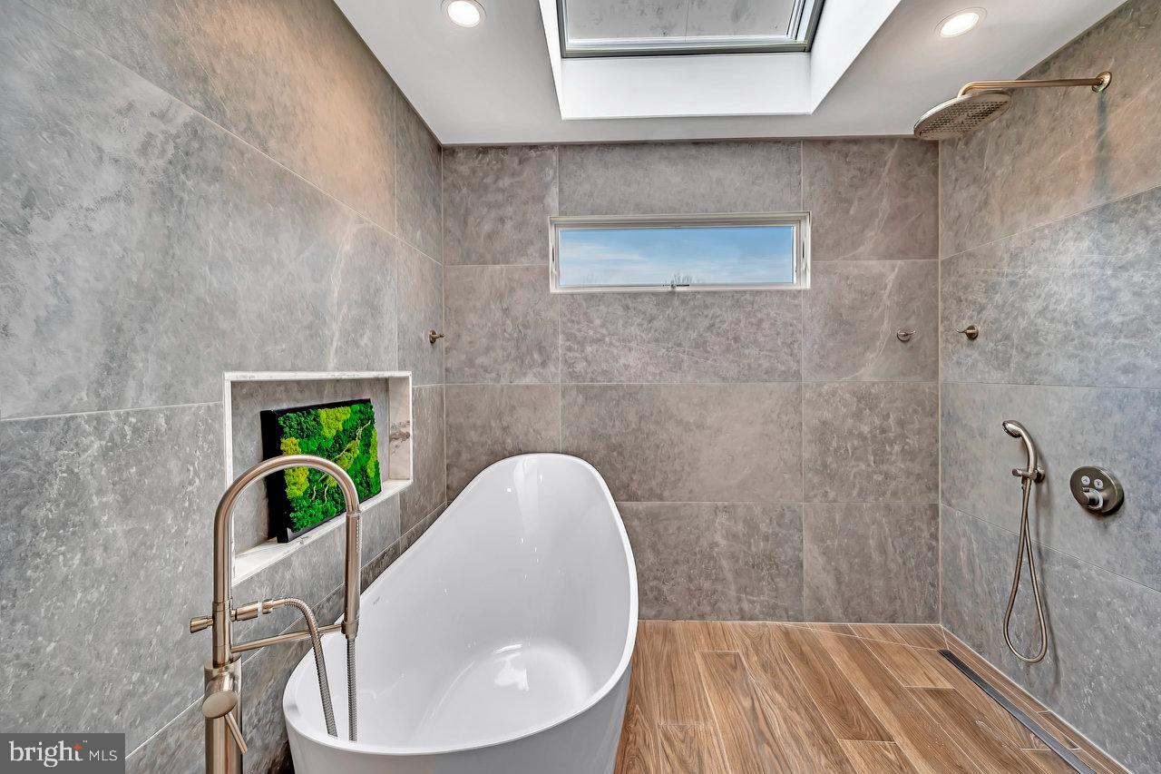 12 Parkview Road Cranbury, NJ 08512 - Photo 28 of 41 Gallery Image 28