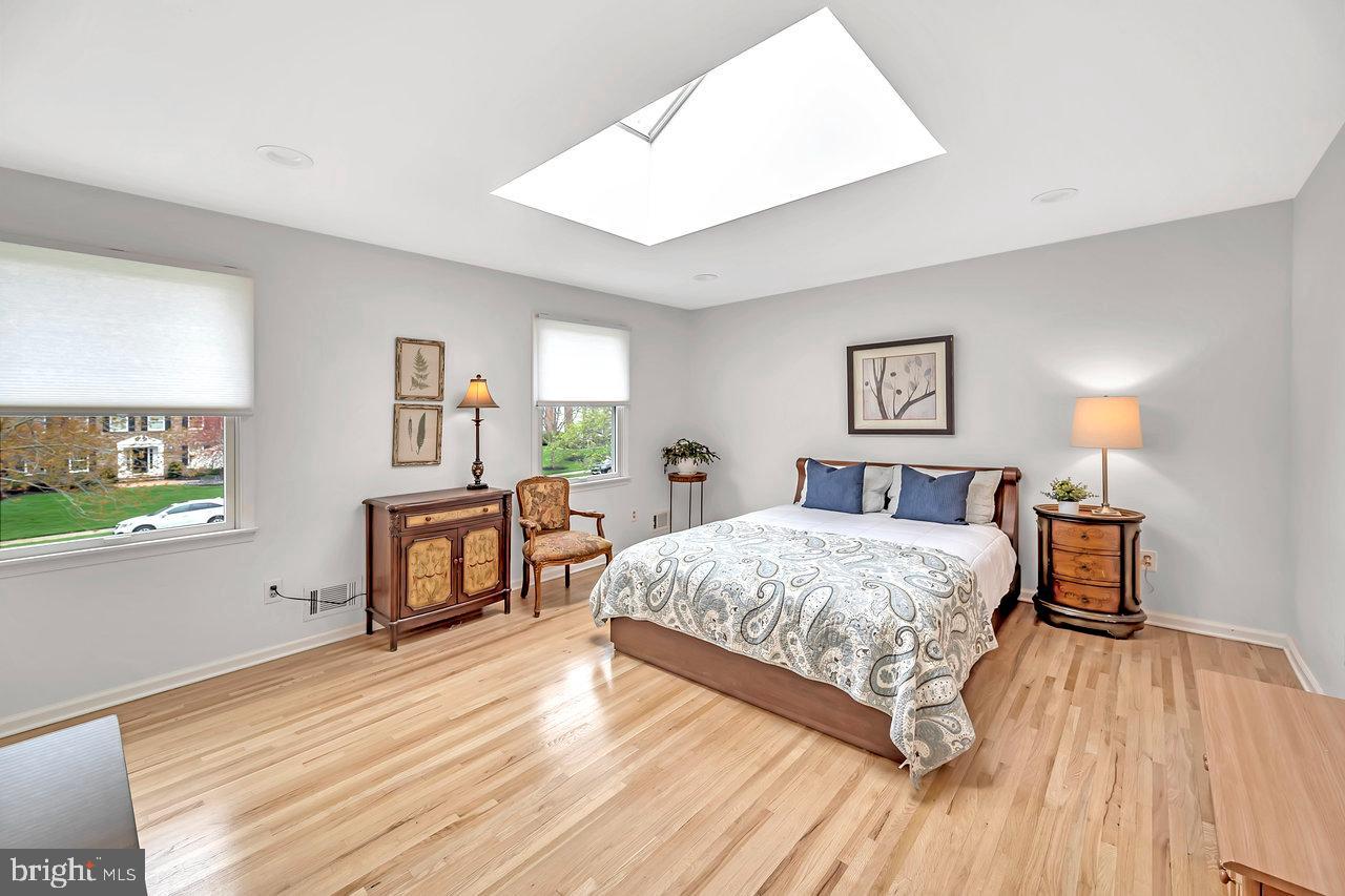 12 Parkview Road Cranbury, NJ 08512 - Photo 32 of 41 Gallery Image 32