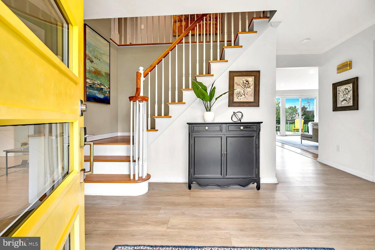 12 Parkview Road Cranbury, NJ 08512 - Photo 4 of 41 Gallery Image 4