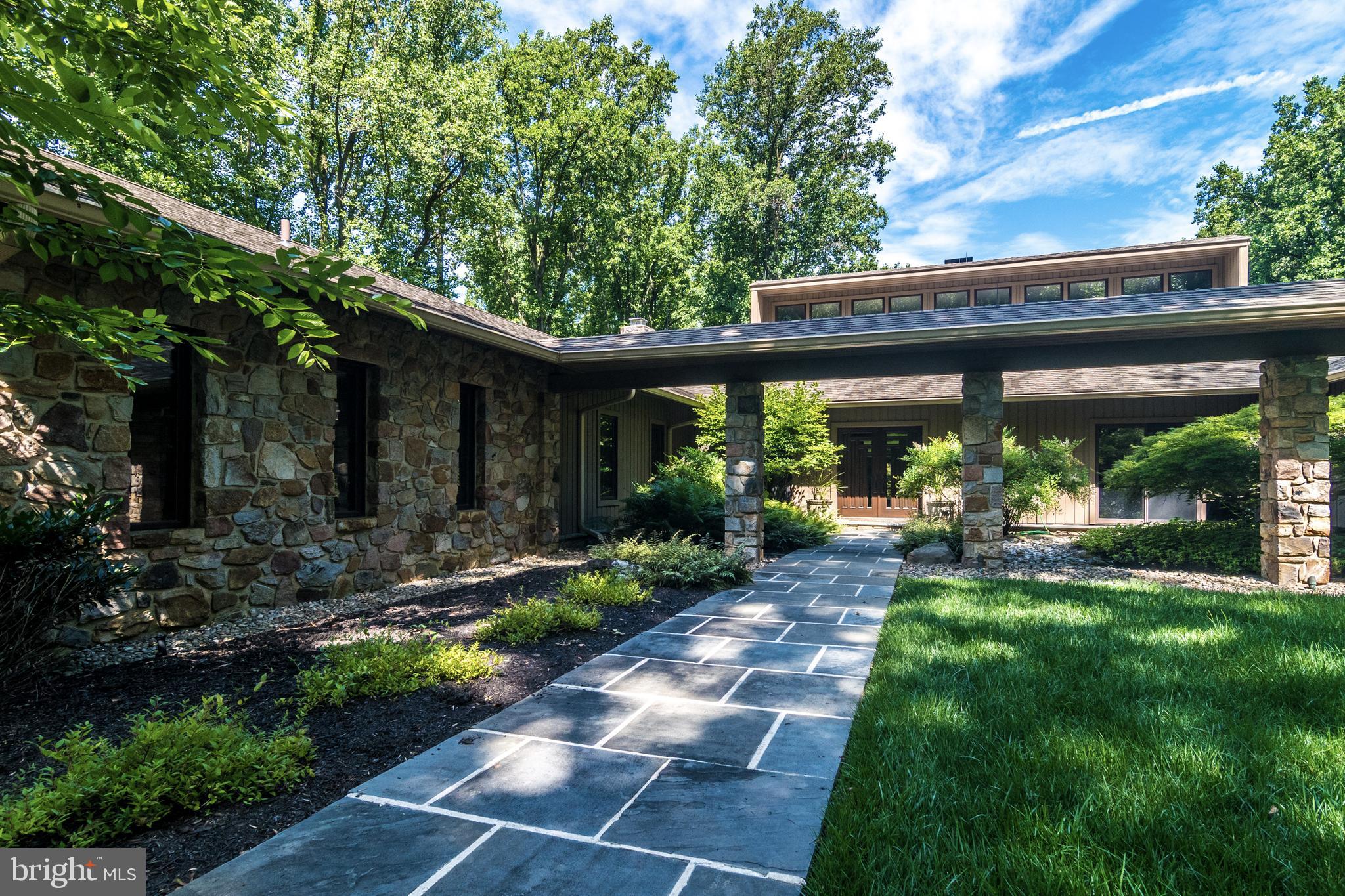 627 Harts Ridge Road Conshohocken, PA 19428 - Photo 2 of 51 Entrance Walkway