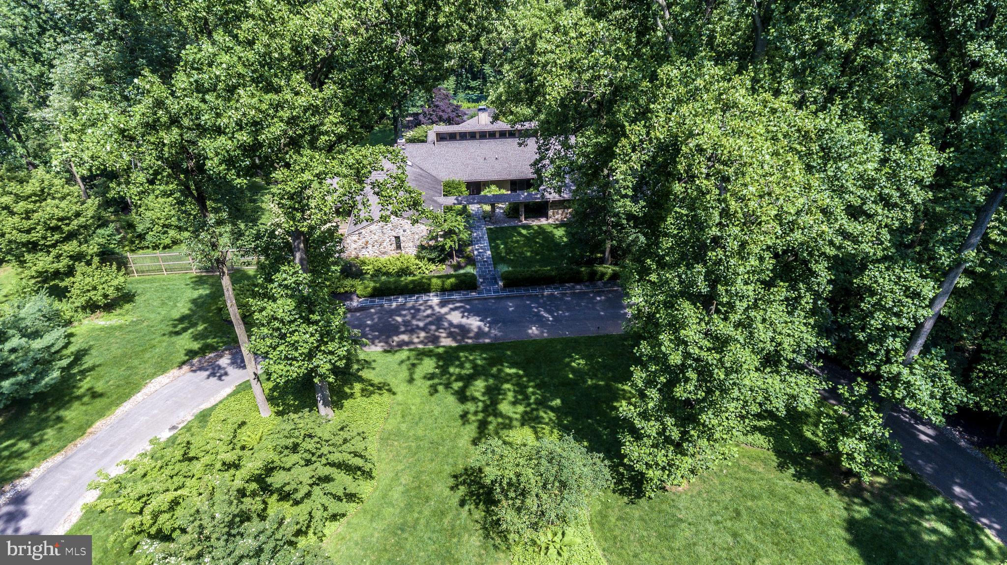 627 Harts Ridge Road Conshohocken, PA 19428 - Photo 51 of 51 Circular Driveway