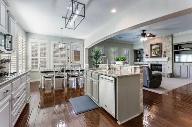 $700,000 | 227 Justin Road, Murphy, TX 75094