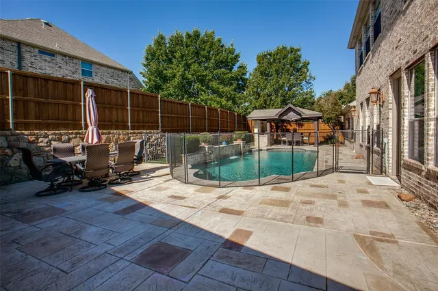 $700,000 | 227 Justin Road, Murphy, TX 75094