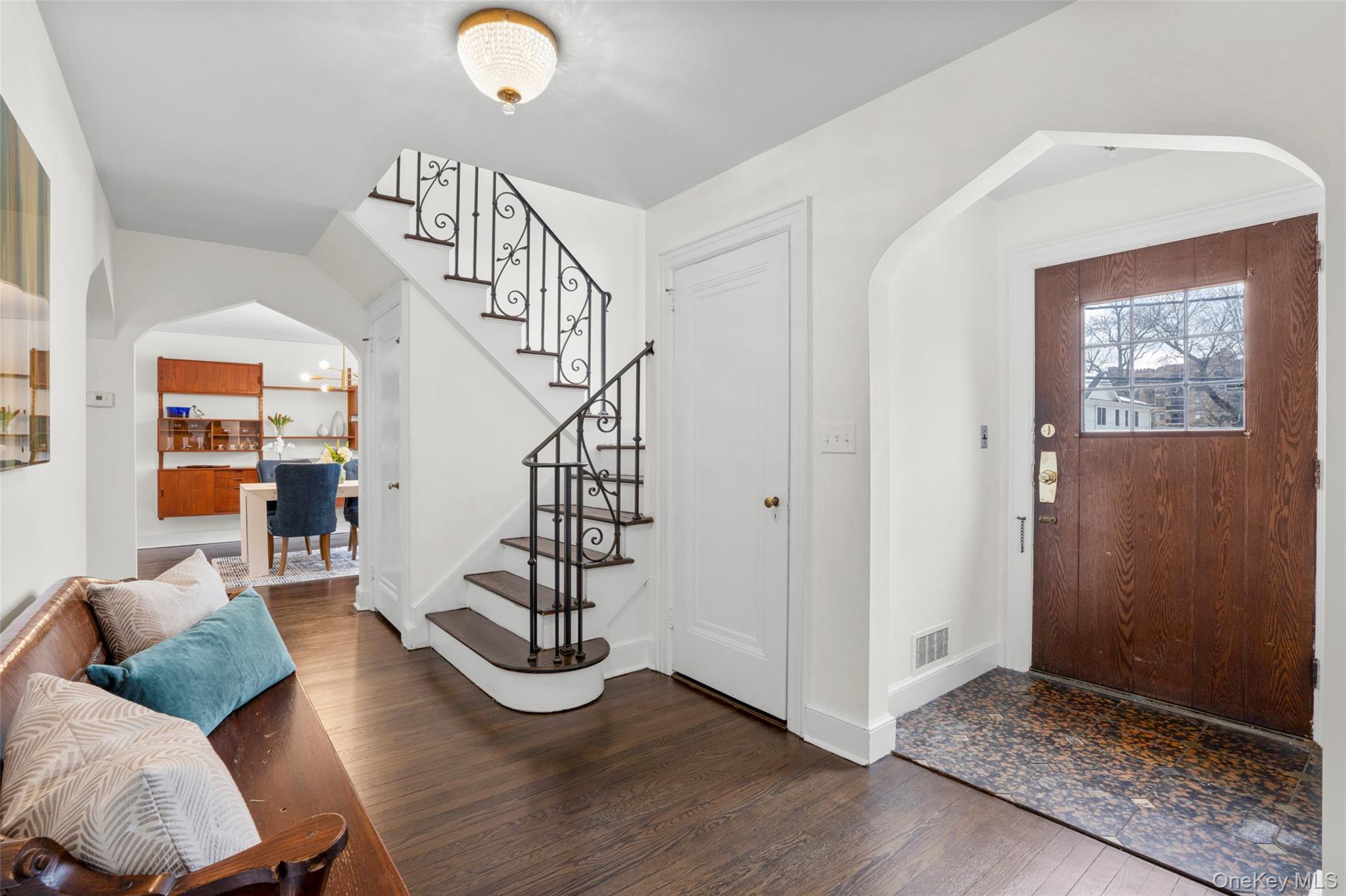 4 Lafayette Road Larchmont, NY 10538 - Photo 3 of 30