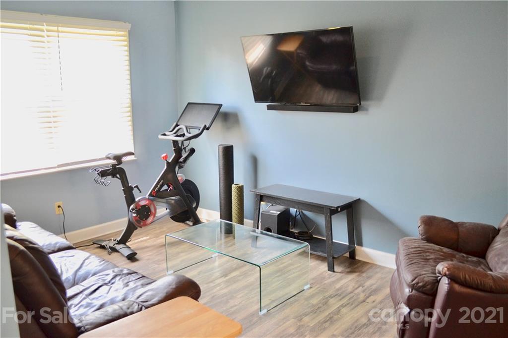 1192 Venus Street Conover, NC 28613 - Photo 5 of 12 Gallery Image 5