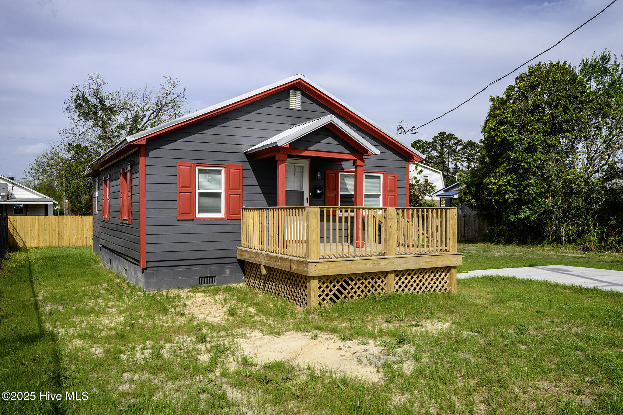 721 Hatties Lane New Bern, NC 28560 - Photo 5 of 33 Situated on a Double Lot