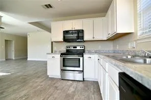 $2,200 | 321 South Chestnut Street, Forney, TX 75126