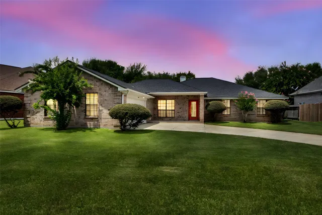 $335,000 | 5106 Greenwater Drive, Willis, TX 77318