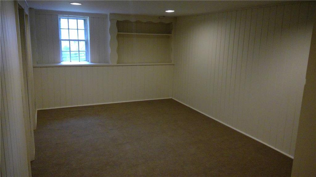 342 Middle Road Falmouth, ME 04105 - Photo 17 of 26 Photo