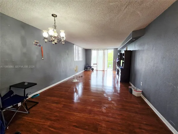 $169,900 | 1470 Northeast 125th Terrace, Unit 308, North Miami, FL 33161