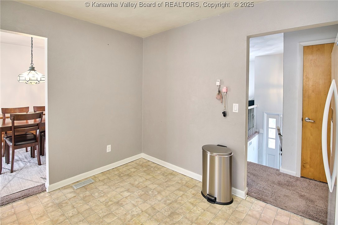 1240 Paula Road Charleston, WV 25314 - Photo 16 of 38 Gallery Image 16