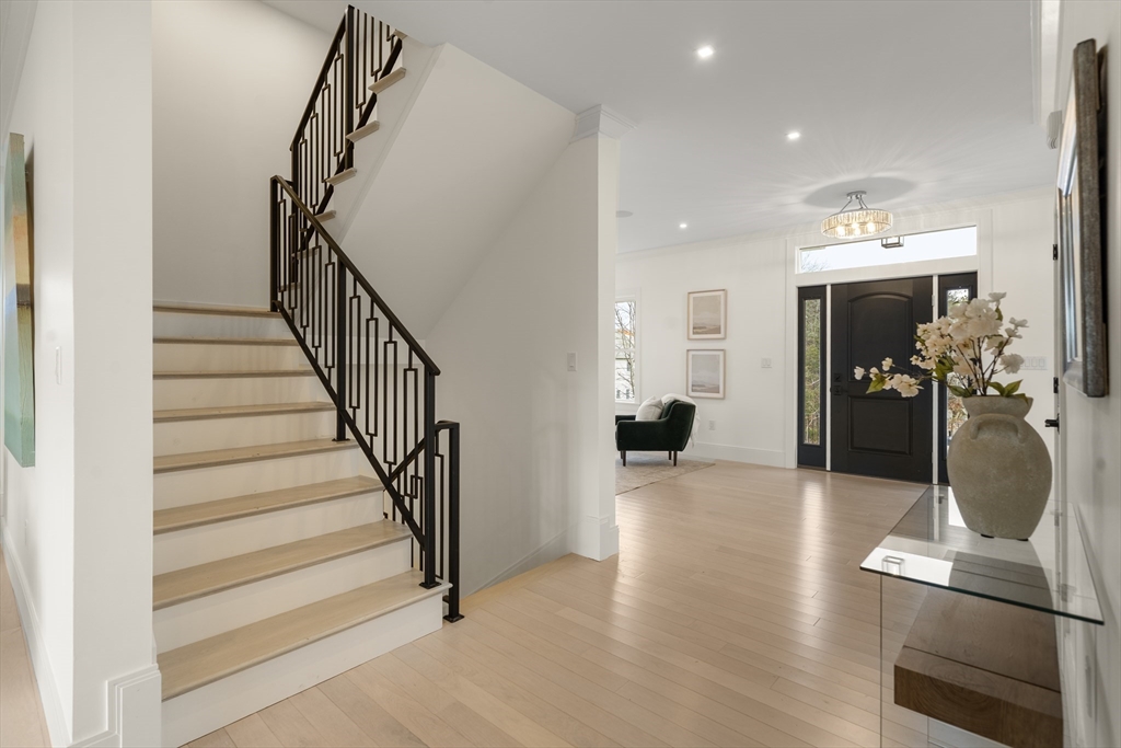 24 Mt Zion Road Melrose, MA 02176 - Photo 15 of 40