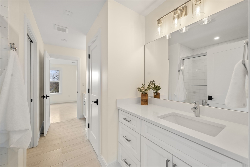 24 Mt Zion Road Melrose, MA 02176 - Photo 19 of 40