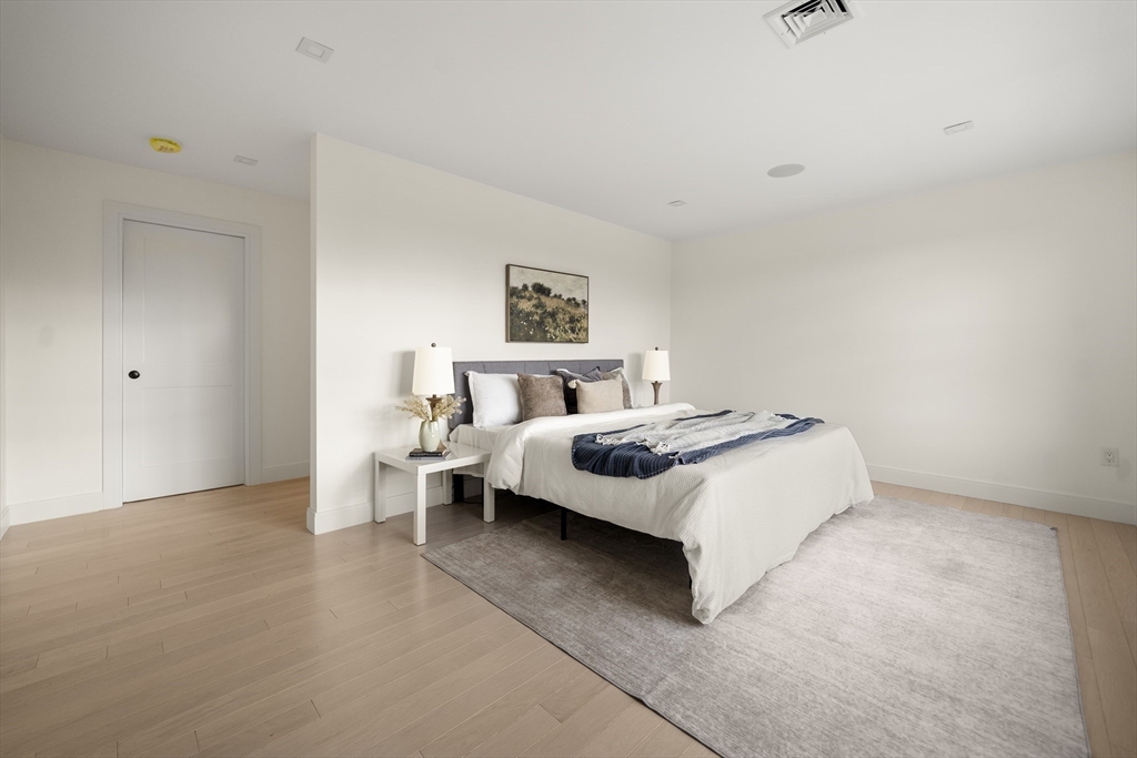 24 Mt Zion Road Melrose, MA 02176 - Photo 21 of 40