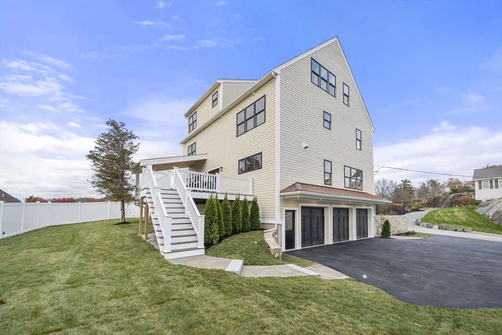 24 Mt Zion Road Melrose, MA 02176 - Photo 38 of 40