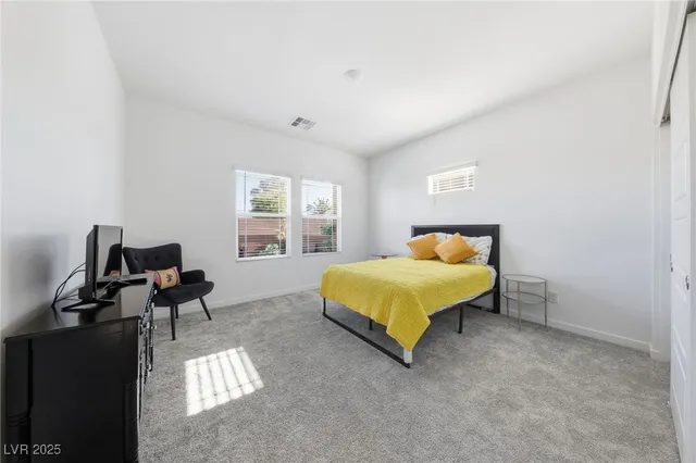 $385,000 | 364 Whitney Crest Street, Henderson, NV 89015