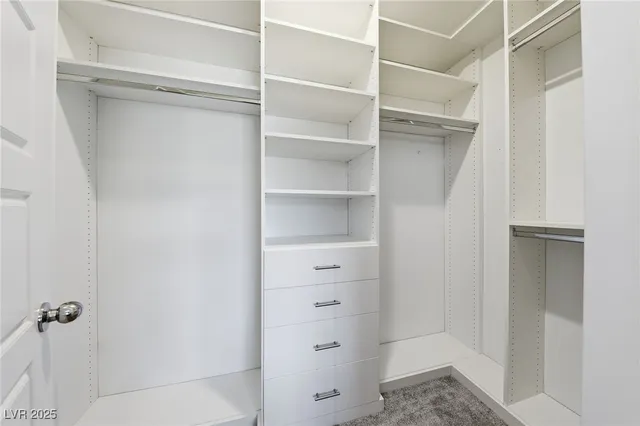 $385,000 | 364 Whitney Crest Street, Henderson, NV 89015