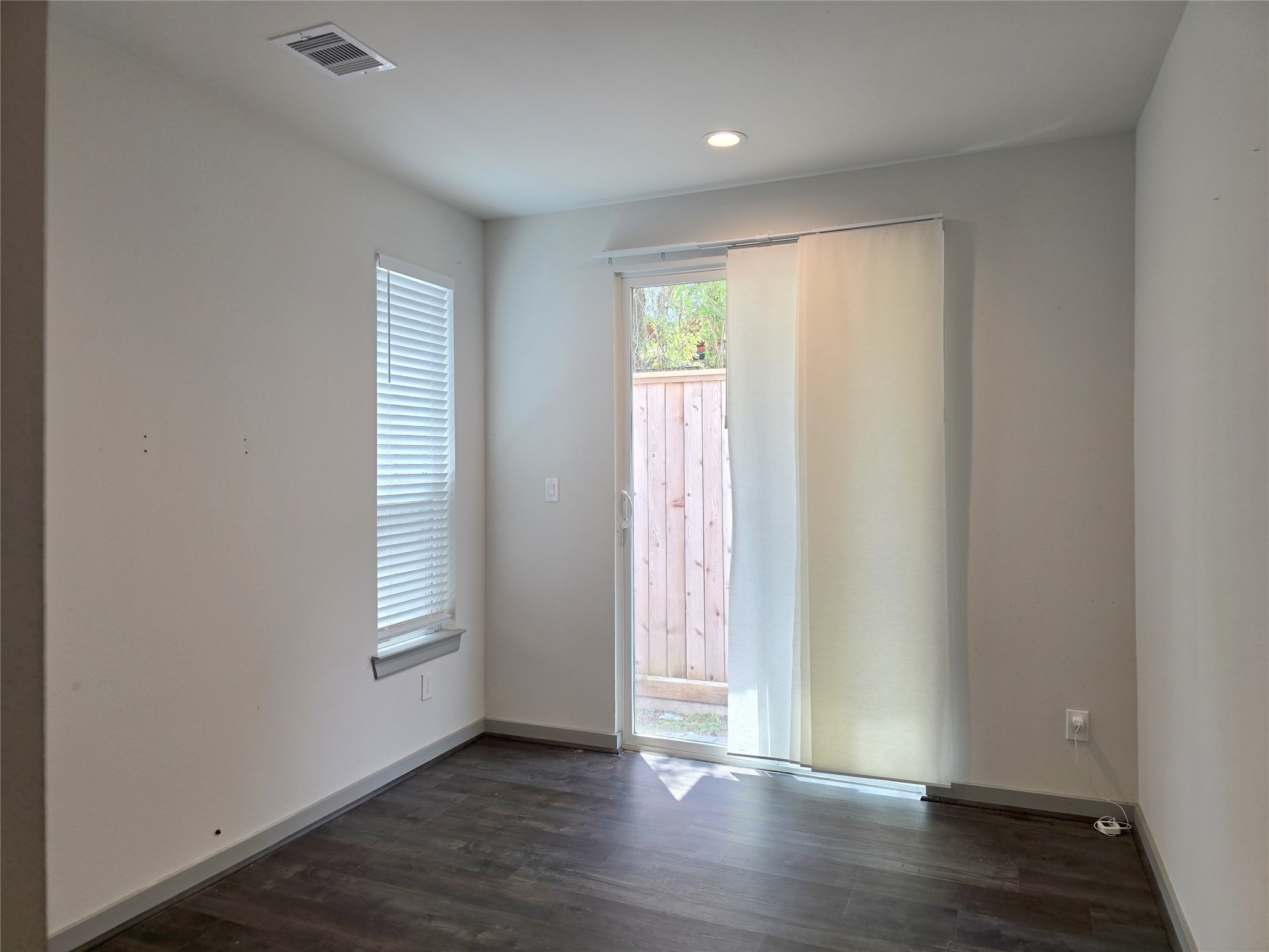 611 Emile Street Houston, TX 77020 - Photo 19 of 23