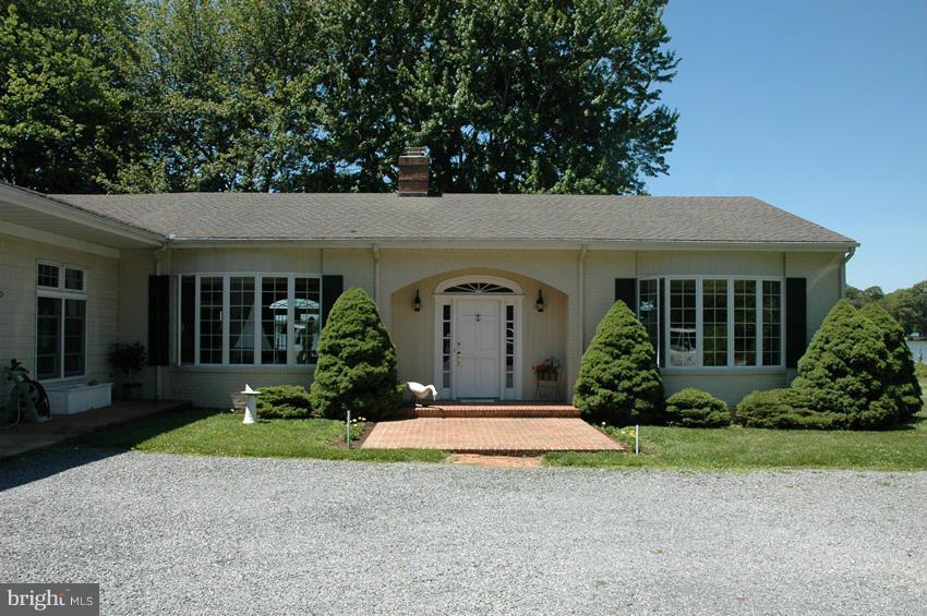 6840 Thorneton Road St. Michaels, MD 21663 - Photo 3 of 30 Exterior (General)