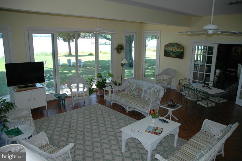 6840 Thorneton Road St. Michaels, MD 21663 - Photo 23 of 30 Interior (General)