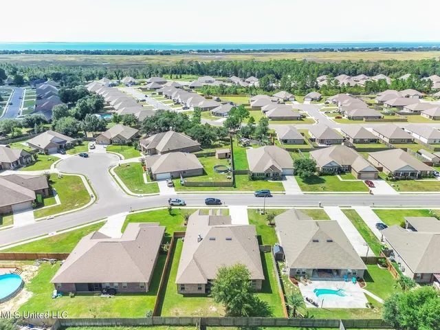 $395,000 | 6681 Sugarcane Circle, Ocean Springs, MS 39564