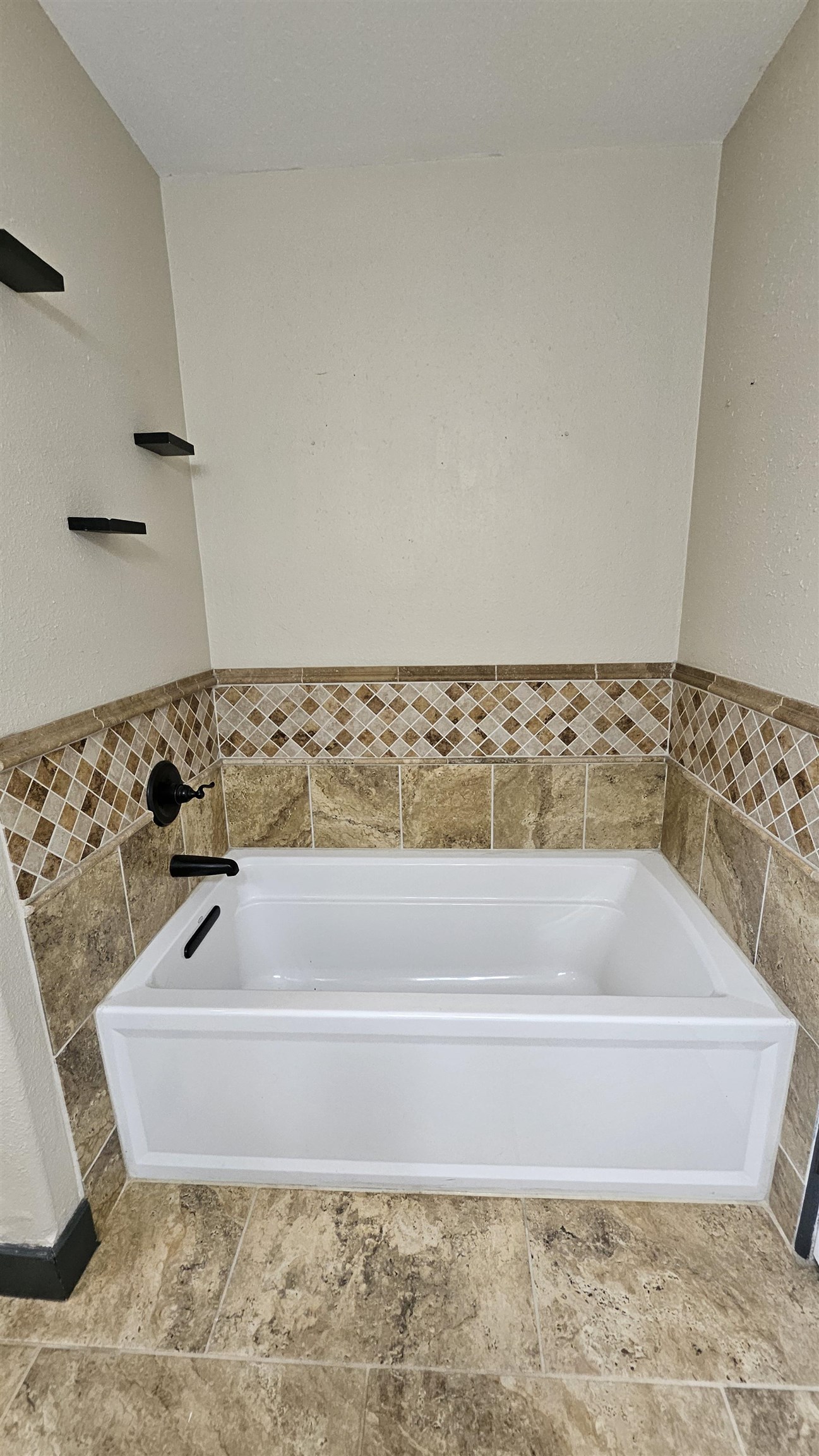 2290 Gregg Avenue Worland, WY 82401 - Photo 14 of 40