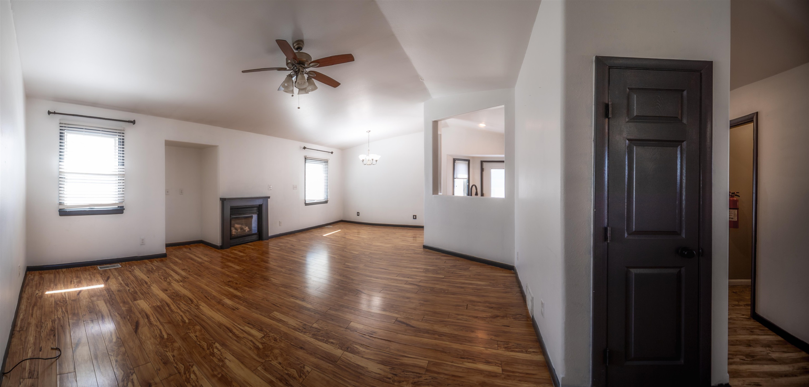 2290 Gregg Avenue Worland, WY 82401 - Photo 5 of 40