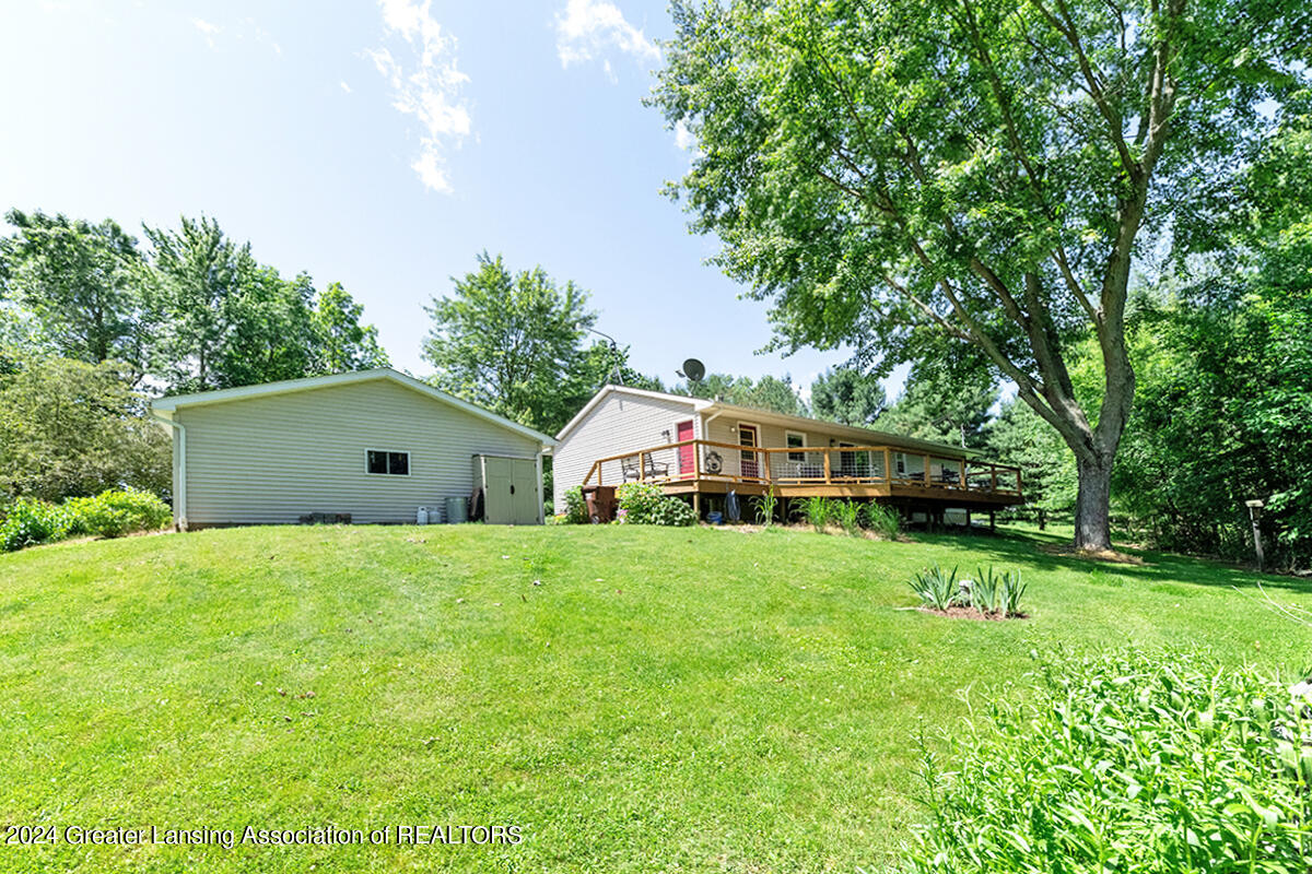 6833 East Howe Road Bath, MI 48808 - Photo 24 of 25 23