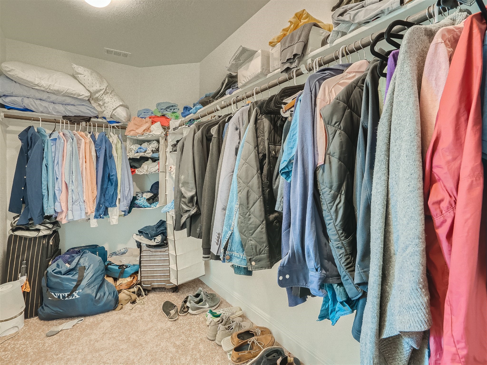 412 Arrowhead Vine Street Leander, TX 78641 - Photo 18 of 30 Primary closet