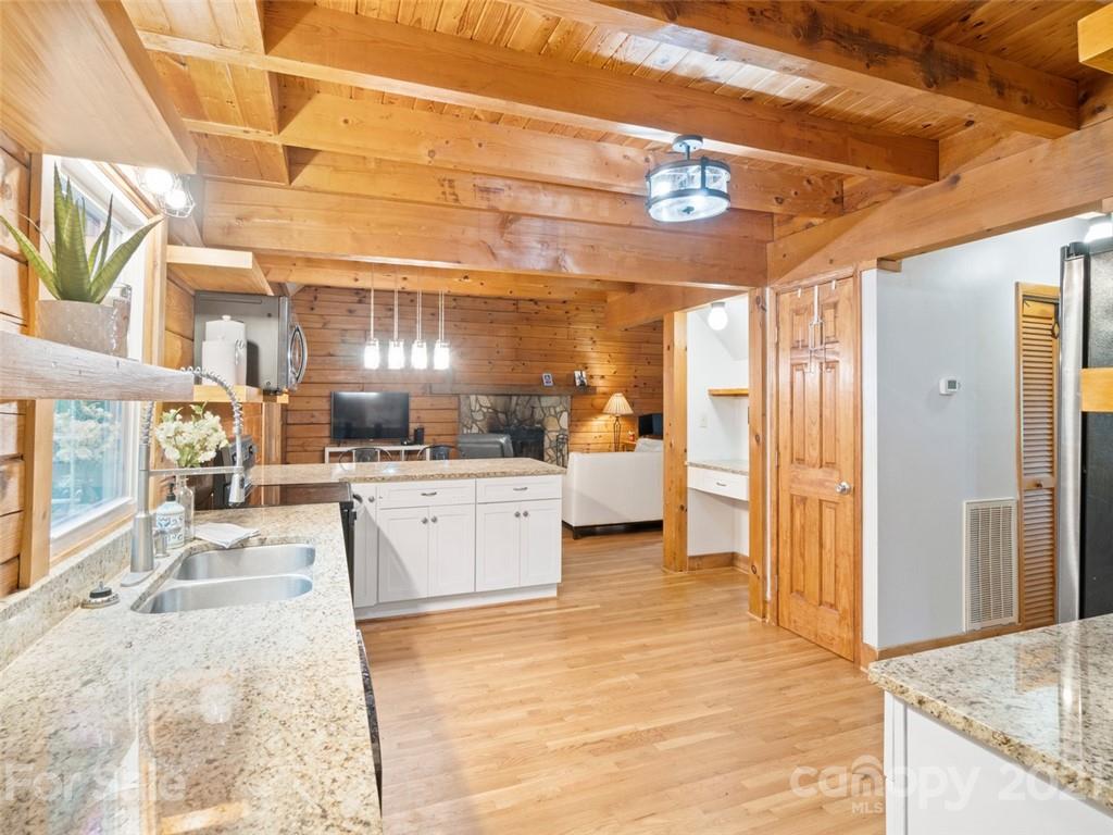 5126 Davidson Road Davidson, NC 28036 - Photo 12 of 29 Gallery Image 12