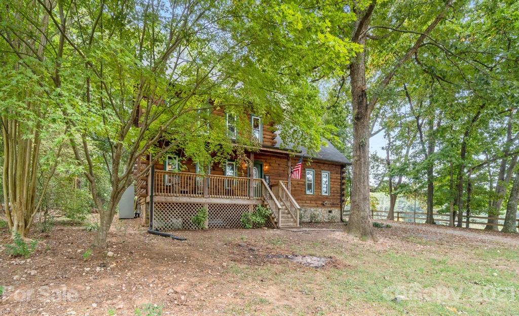 5126 Davidson Road Davidson, NC 28036 - Photo 2 of 29 Gallery Image 2