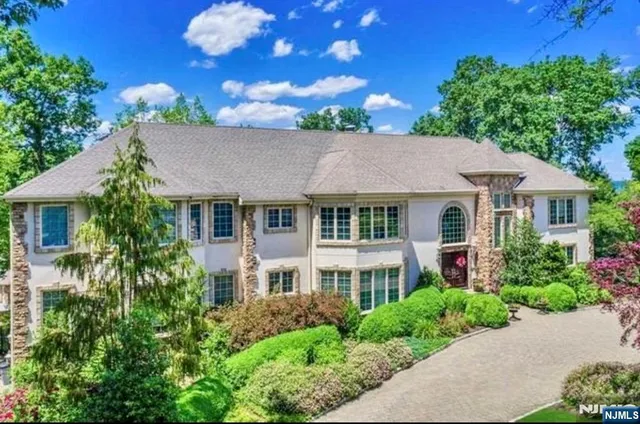 $3,099,000 | 554 Hampton Hill Road, Franklin Lakes, NJ 07417