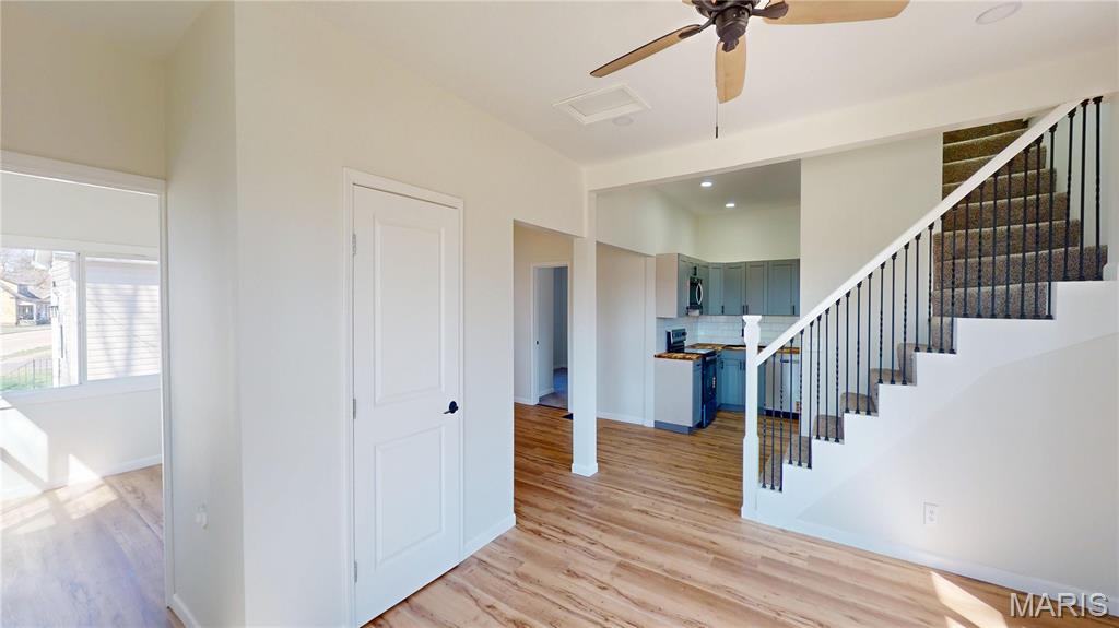 1035 West Main Street Mascoutah, IL 62258 - Photo 5 of 29