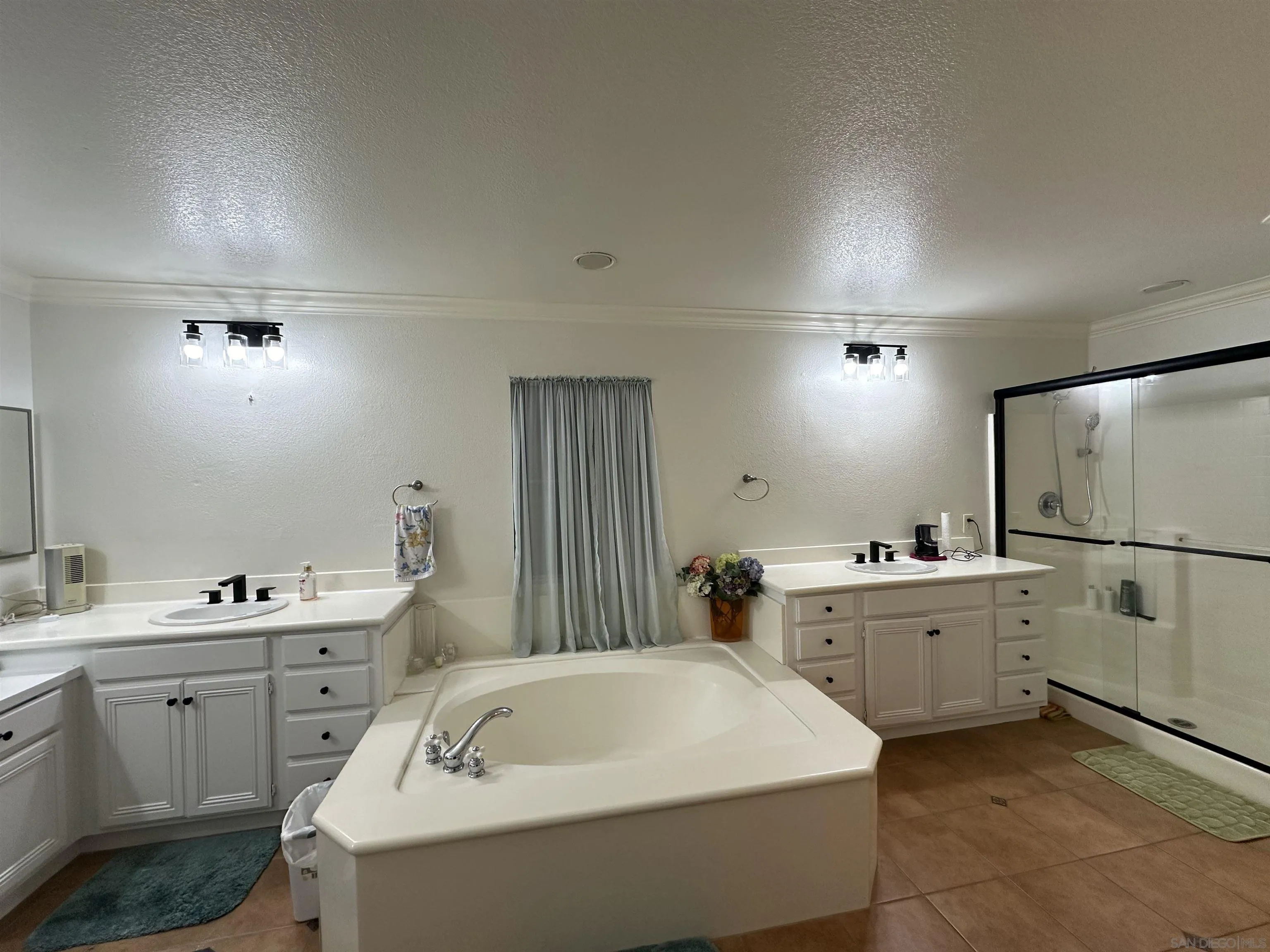 1745 Lone Tree Road Chula Vista, CA 91913 - Photo 30 of 60 Gallery Image 30