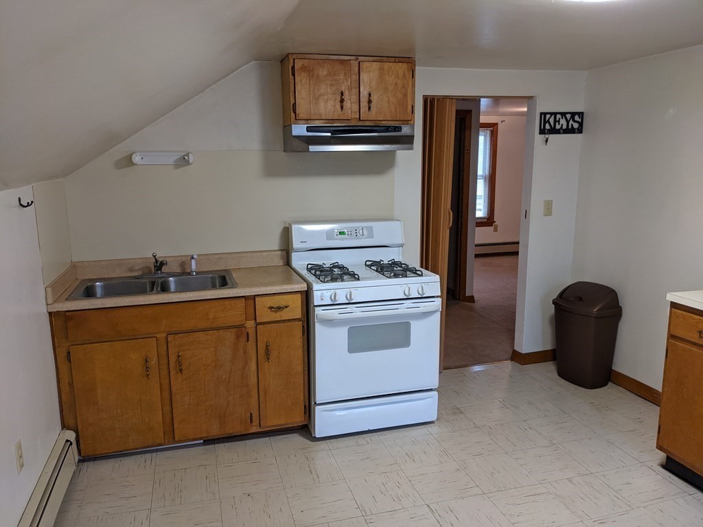 13 Spring Street Milford, MA 01757 - Photo 17 of 21