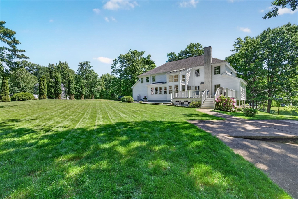 176 Robbs Hill Road Lunenburg, MA 01462 - Photo 3 of 41 Gallery Image 3