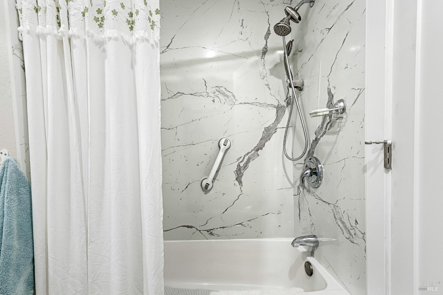 211 Apple Lane Rohnert Park, CA 94928 - Photo 14 of 26