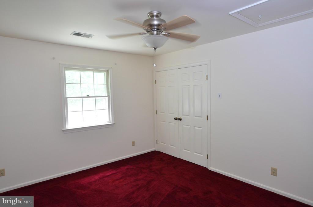 8077 Counselor Road Manassas, VA 20112 - Photo 20 of 30 Bedroom 3