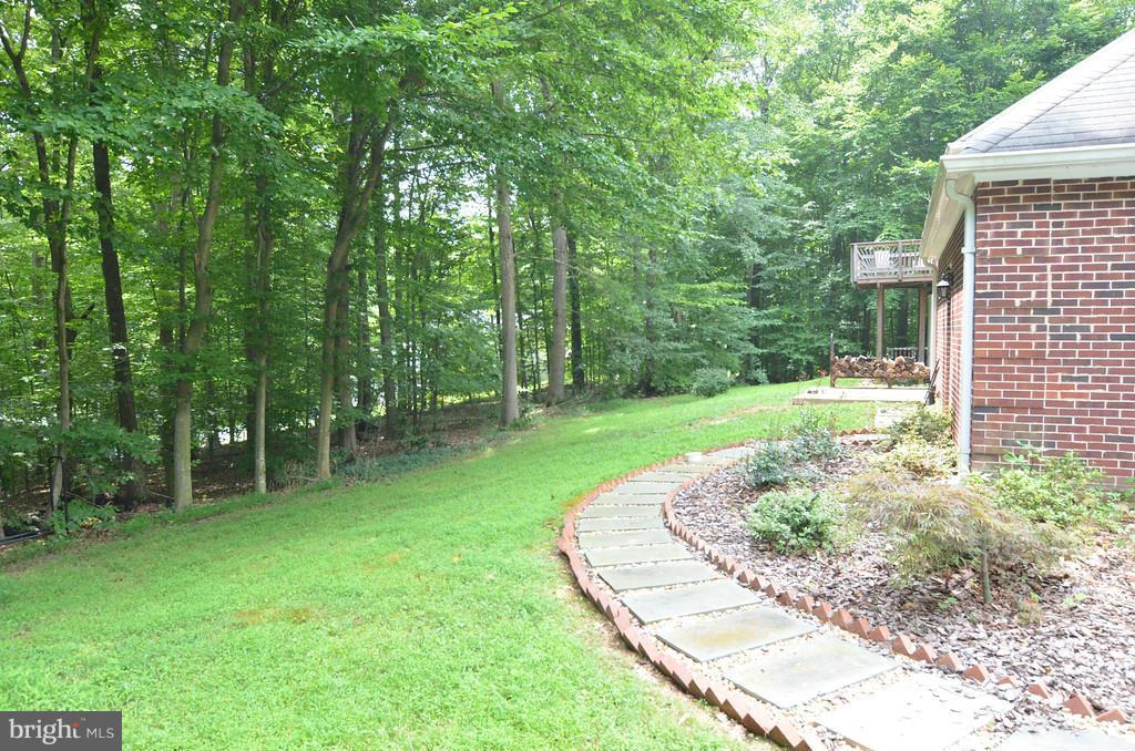 8077 Counselor Road Manassas, VA 20112 - Photo 23 of 30 Exterior (General)