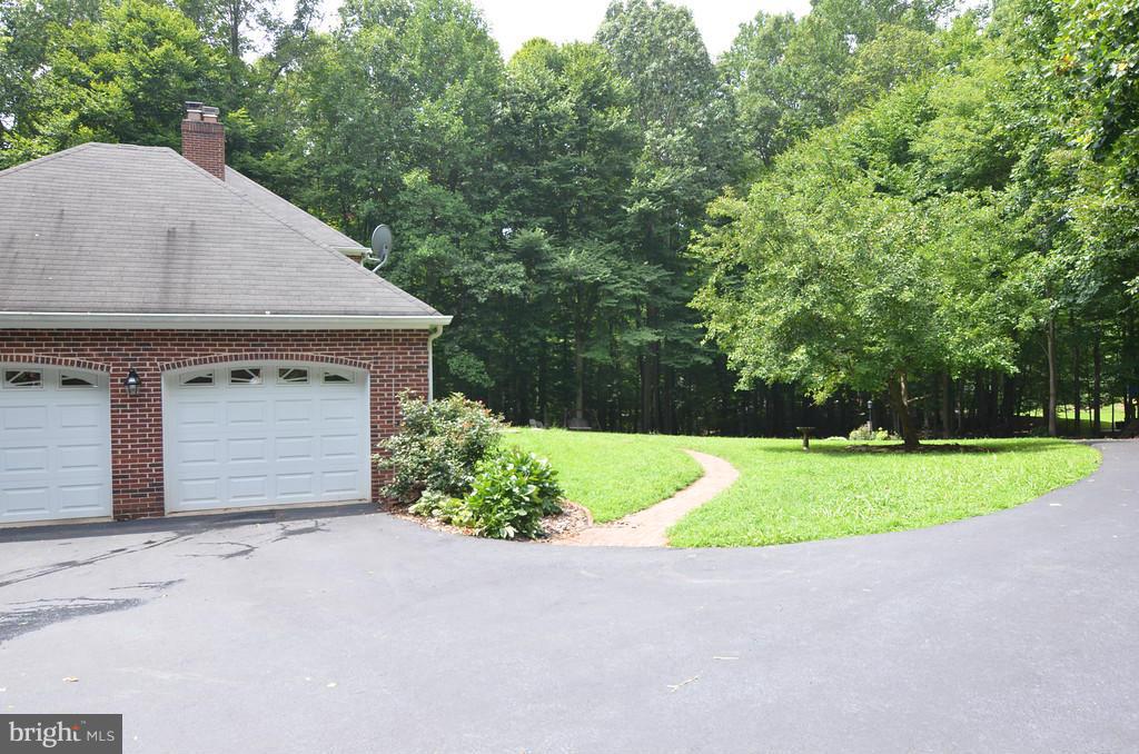 8077 Counselor Road Manassas, VA 20112 - Photo 24 of 30 Exterior (General)