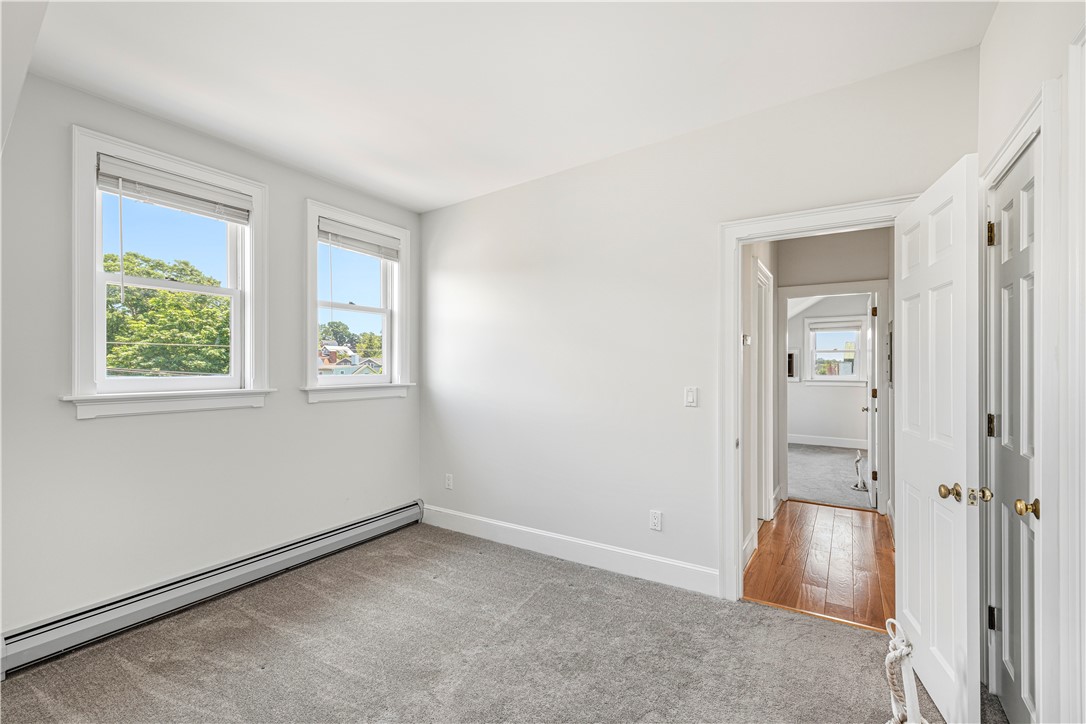 433 Thames Street, Unit E Newport, RI 02840 - Photo 36 of 49