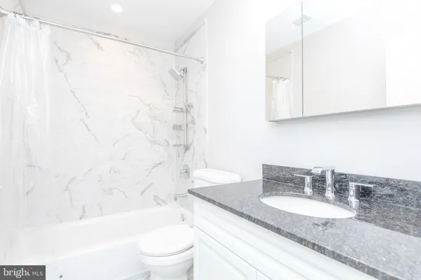 $3,850 | 804 North Florida Street, Arlington, VA 22205