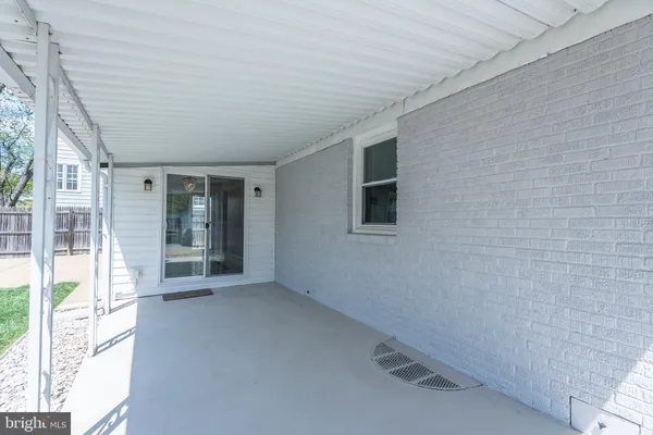 $3,850 | 804 North Florida Street, Arlington, VA 22205