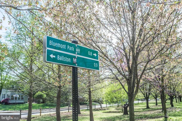 $3,850 | 804 North Florida Street, Arlington, VA 22205