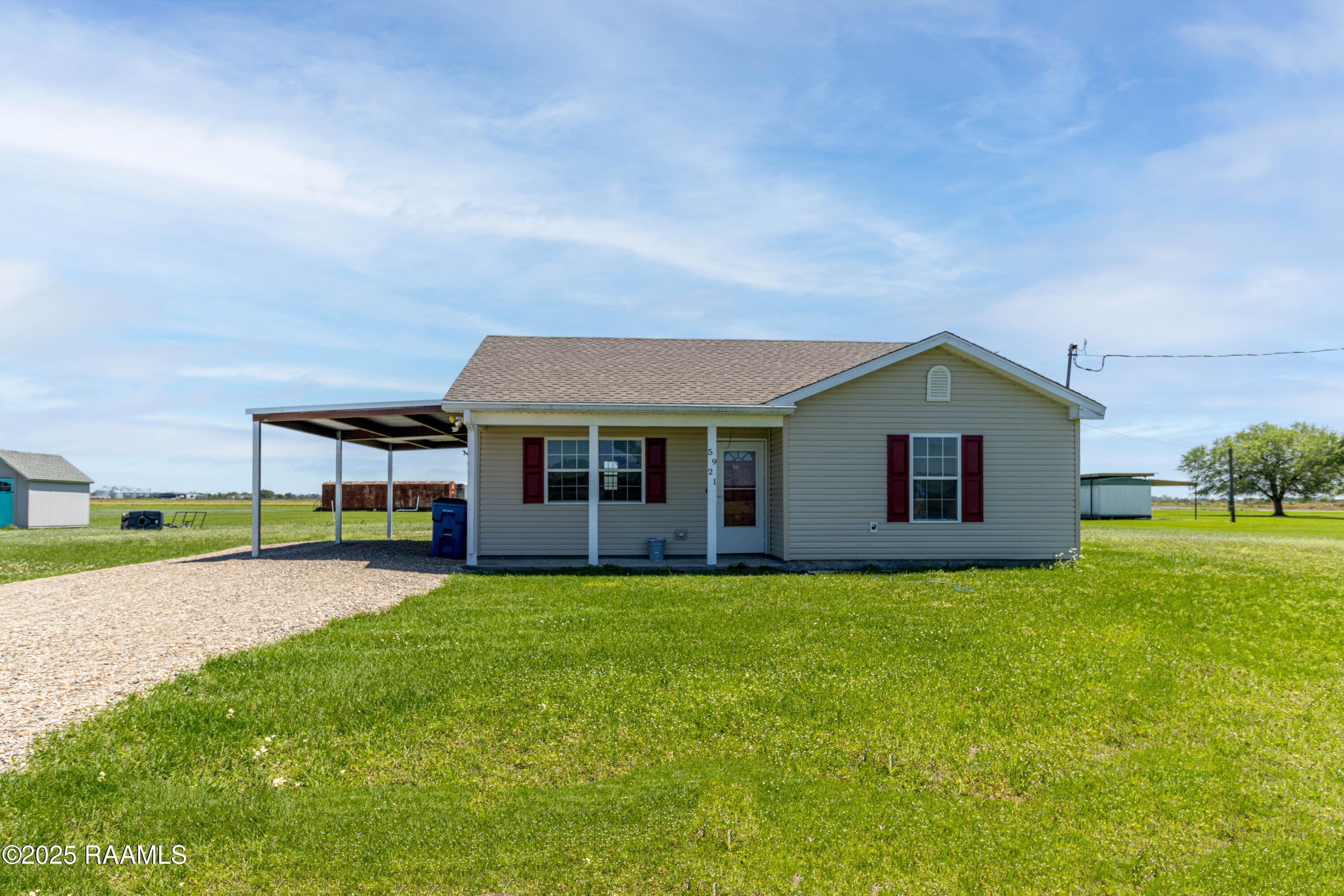 5921 Remington Road Kaplan, LA 70548 - Photo 1 of 14 Front picture