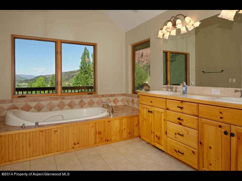 217 Castle Lane Basalt, CO 81621 - Photo 14 of 22 217Castle_WEB_005