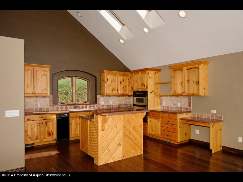 217 Castle Lane Basalt, CO 81621 - Photo 8 of 22 217Castle_WEB_016