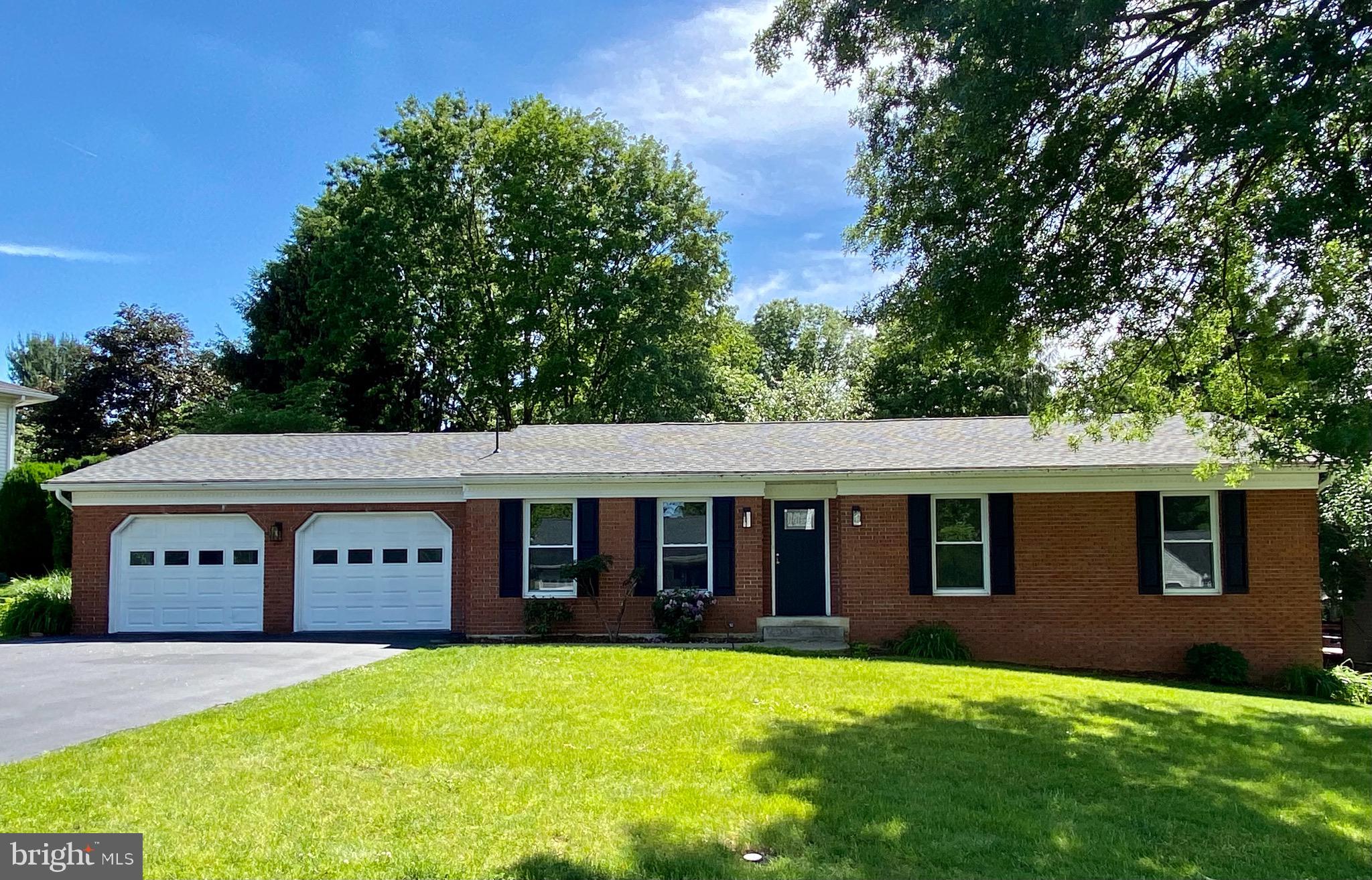 340 Yorktown Road Hershey, PA 17033 - Photo 1 of 53 Gallery Image 1