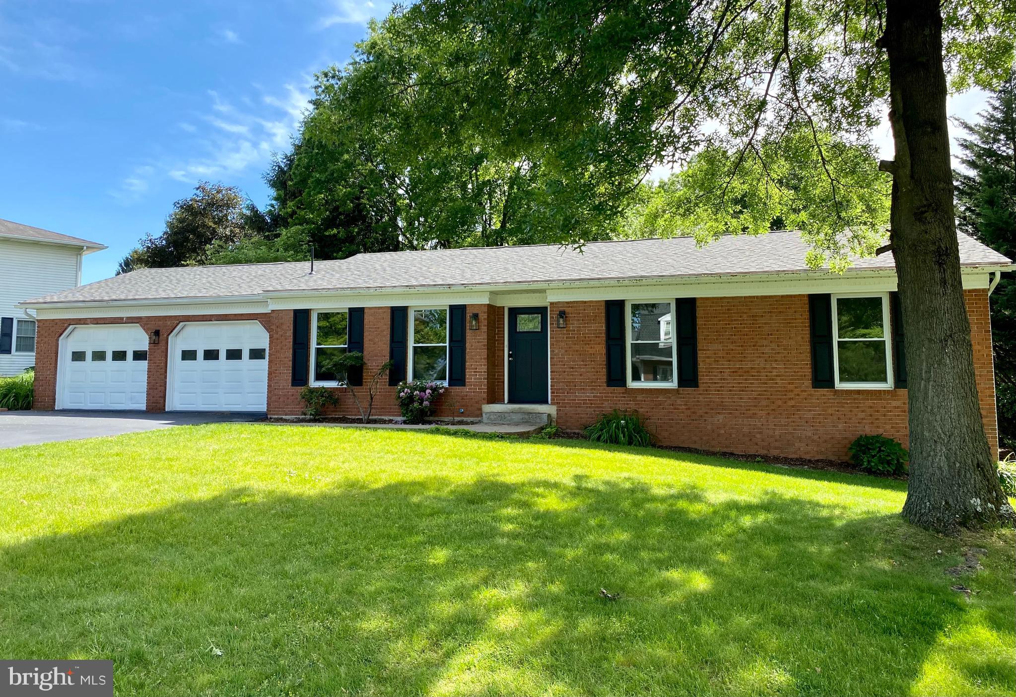 340 Yorktown Road Hershey, PA 17033 - Photo 4 of 53 Gallery Image 4