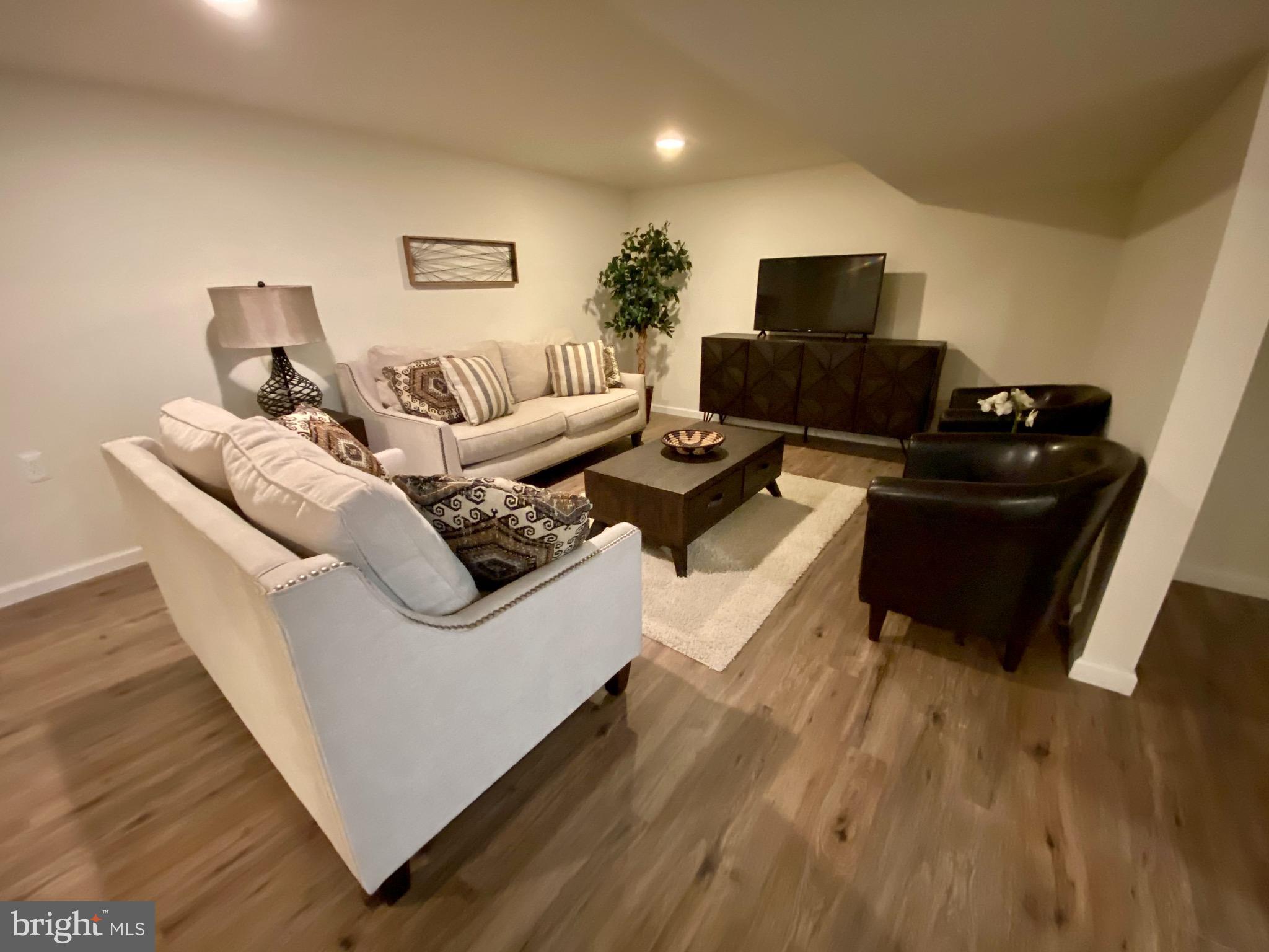 340 Yorktown Road Hershey, PA 17033 - Photo 43 of 53 Gallery Image 43